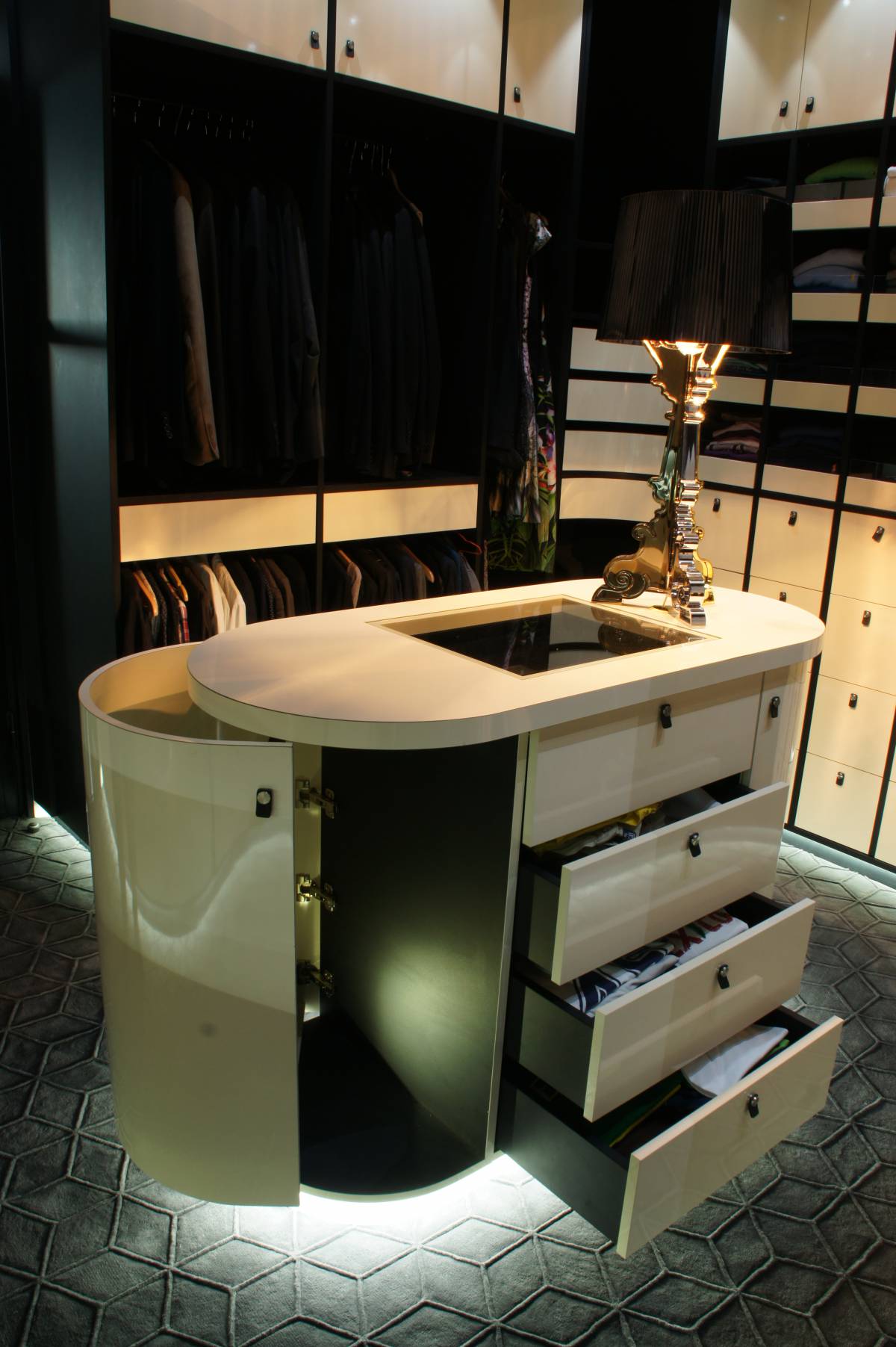 DRESSING EN LAQUE BLANC Kingersheim