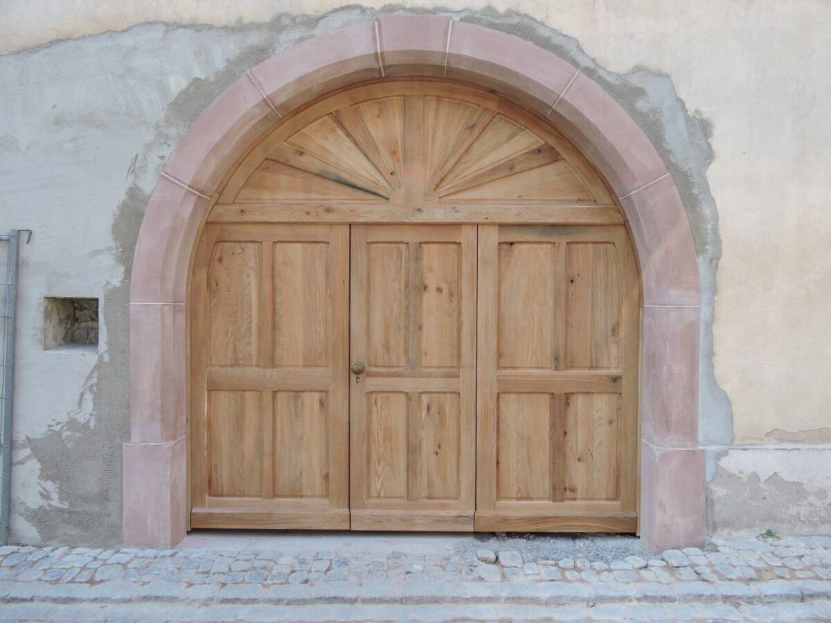 Portes d&#8217;entrées sur mesures près de Colmar Pfastatt