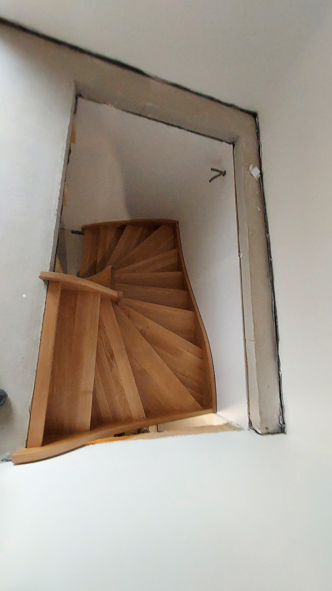 9C2DE8CB 32A9 40F5 ADFF 029BEC78316C | Menuiserie Stoehr Escaliers Guebwiller 66